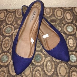 Blue Women's Flats (Size 8)