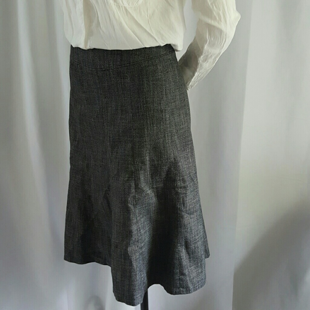 RAFAELLA Gray Below Knee Flare Skirt