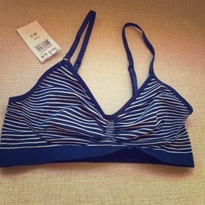 A Pea In The Pod Navy Nursing Bra- Size Small