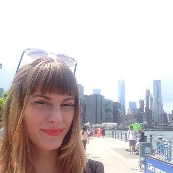 Meet your Posher, Angela