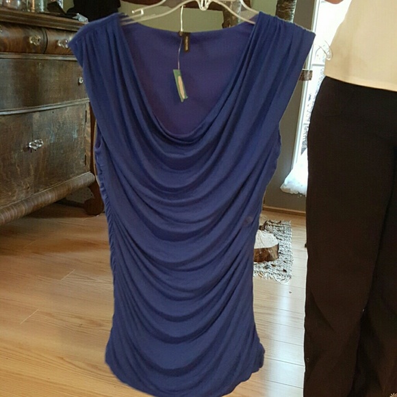 SOLD Maurices Blue Sleeveless Top Womens Small