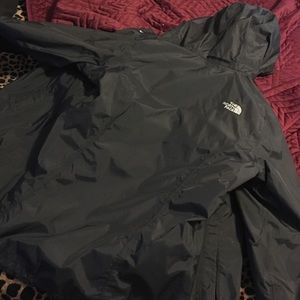 north face windbreaker