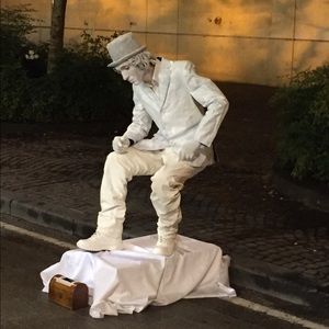 Meet your Posher, Karin