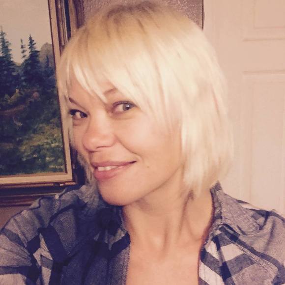 Meet your Posher, Kitti