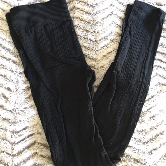 Black tights with design
