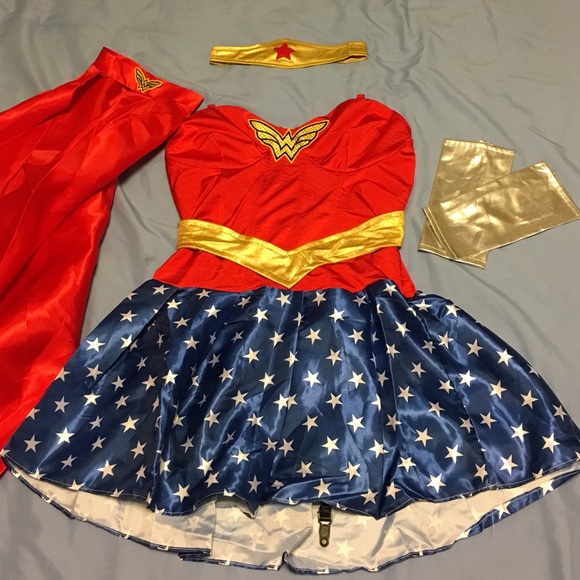 Wonder Woman Costume NWT