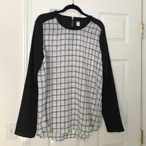 Black and white window pane print top - Old Navy