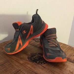 champion velcro shoes