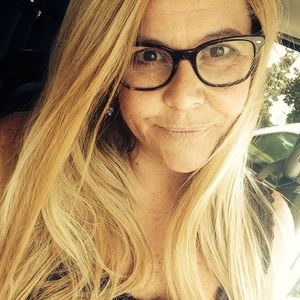 Meet your Posher, Leila