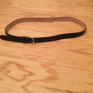 Black skinny belt
