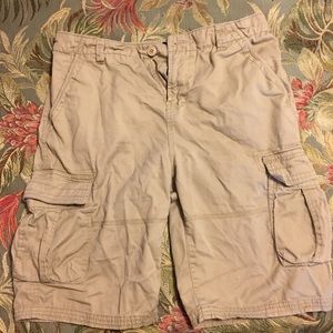 DKNY Boy's size 16 Short