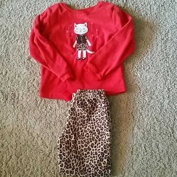 FINAL HOUR CLOSET CLOSES TONIGHT! MAKE YOUR OFFER!