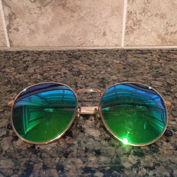 Wildfox Dakota round mirror sunglasses - Picture 1 of 4