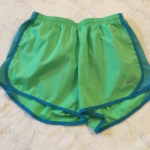 Nike Dri-Fit Tempo Running Shorts