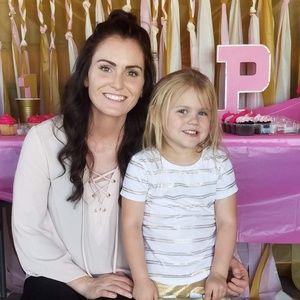 Meet your Posher, Brooke