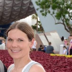 Meet your Posher, Leslie