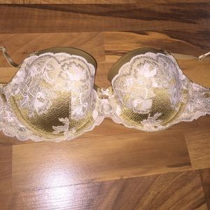 VS Fashion Show bra!