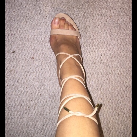 Nude Steve Madden presidnt heels