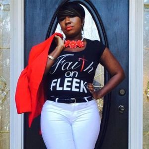 Meet your Posher, Candice