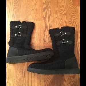 Ugg knit boots with Suede, silver Buckles