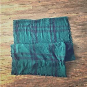 Banana Republic Green Blue Plaid Scarf