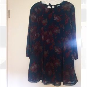 Cute winter flowy chiffon dress from urban!