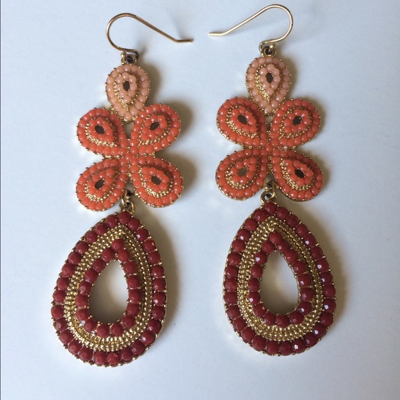 Stella & Dot Capri Chandelier Earrings in Coral
