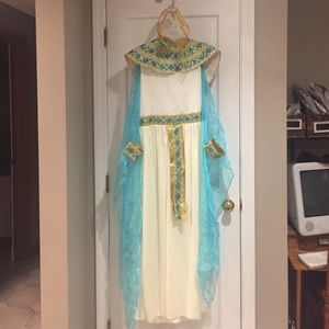 Cleopatra Halloween Costume. Never worn.