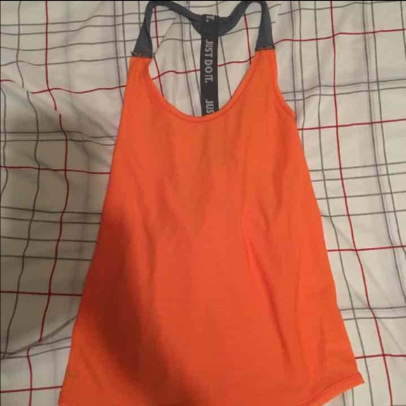 Nike dry fit tank