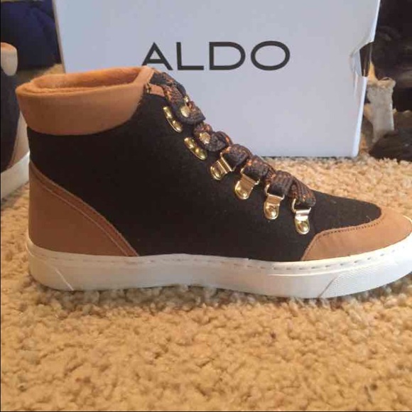 Aldo lace up sneakers
