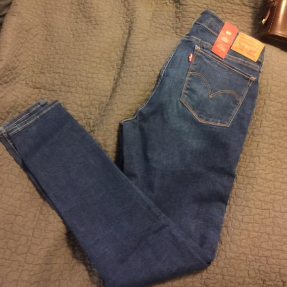 Levi's 710 super skinny NWT