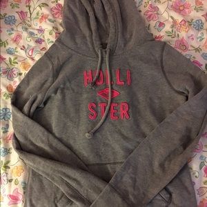 Hollister pull over