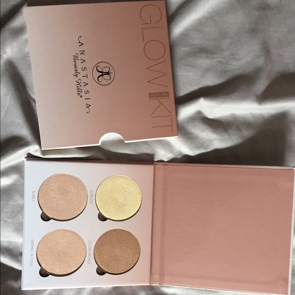 That Glow by Anastasia Beverly Hills