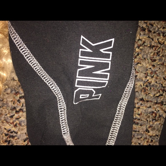 Vicoria's Secret cropped leggings M - Picture 3 of 3