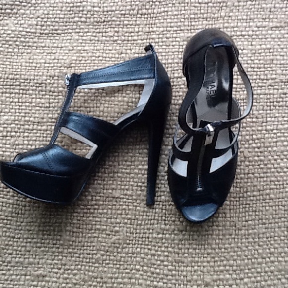 Michael Kors Zippered Heels