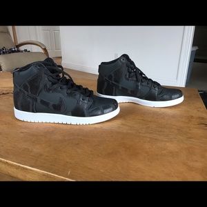 Nike Dunks Griptape Edition Size 10