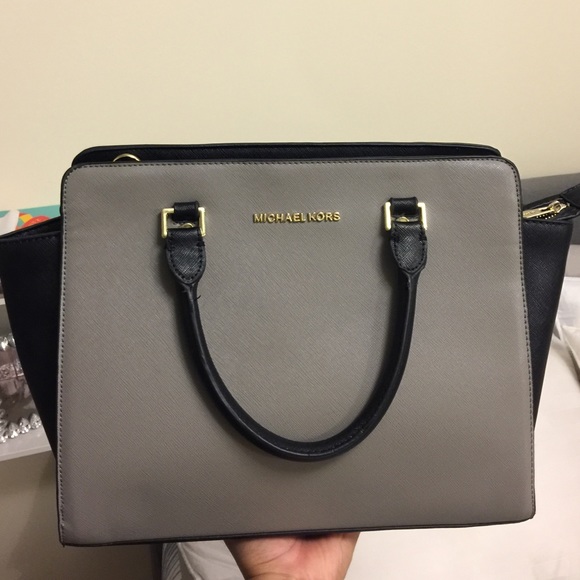 Michael Kors Selma bag