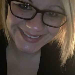 Meet your Posher, Kristin