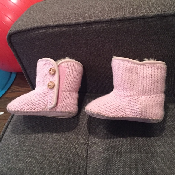 Baby UGGs in light pink.