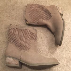 Nine West booties