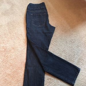 Jag Pull On Jeans, size 10, Inseam 32"