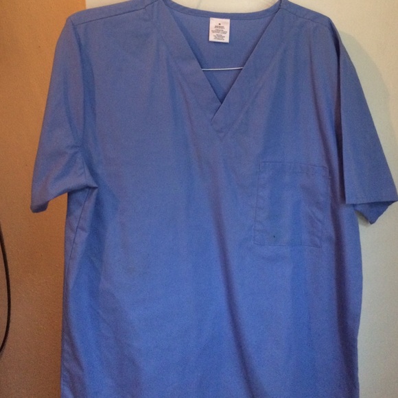 Scrub set