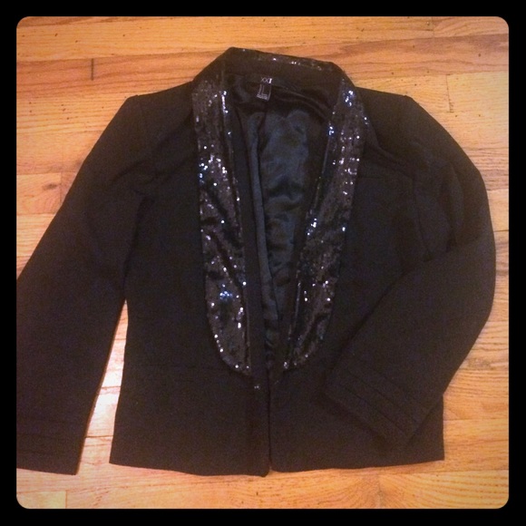 Fantastic black sequined blazer coat
