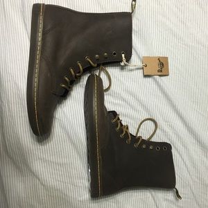 Dr. Martens