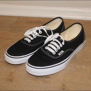 Like new authentic black vans Women's 8.5