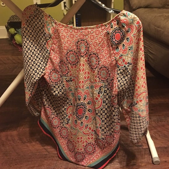 Blouse - Picture 3 of 3