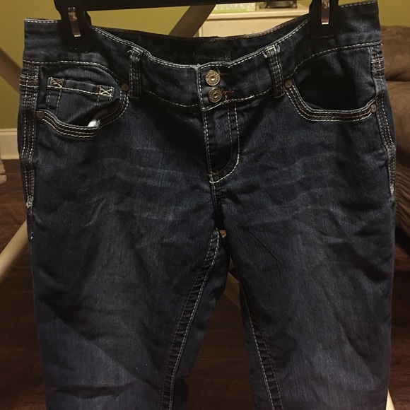 Jeans - Picture 3 of 3