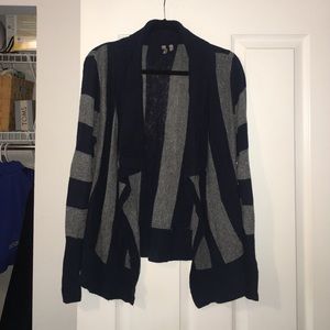 Navy & gray sweater