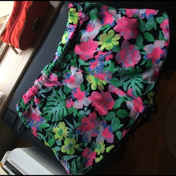 L.A. HEARTS shorts