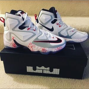 lebron 13 willing to trade